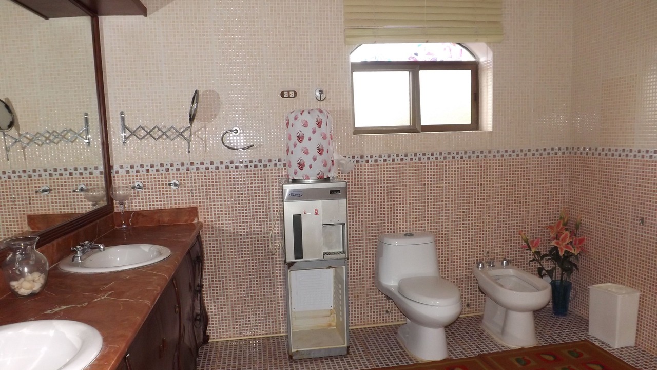 Photo of Bathroom in Los Cerros