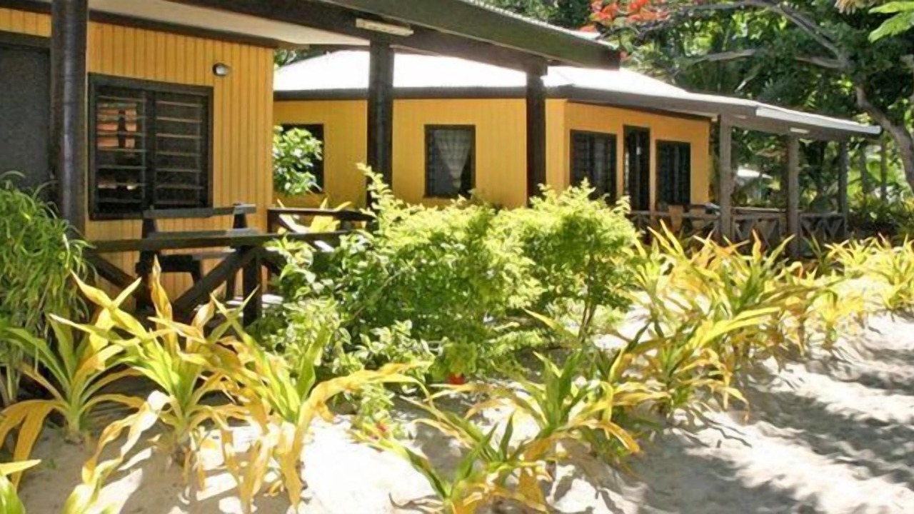 Photo of Others in Mana Island