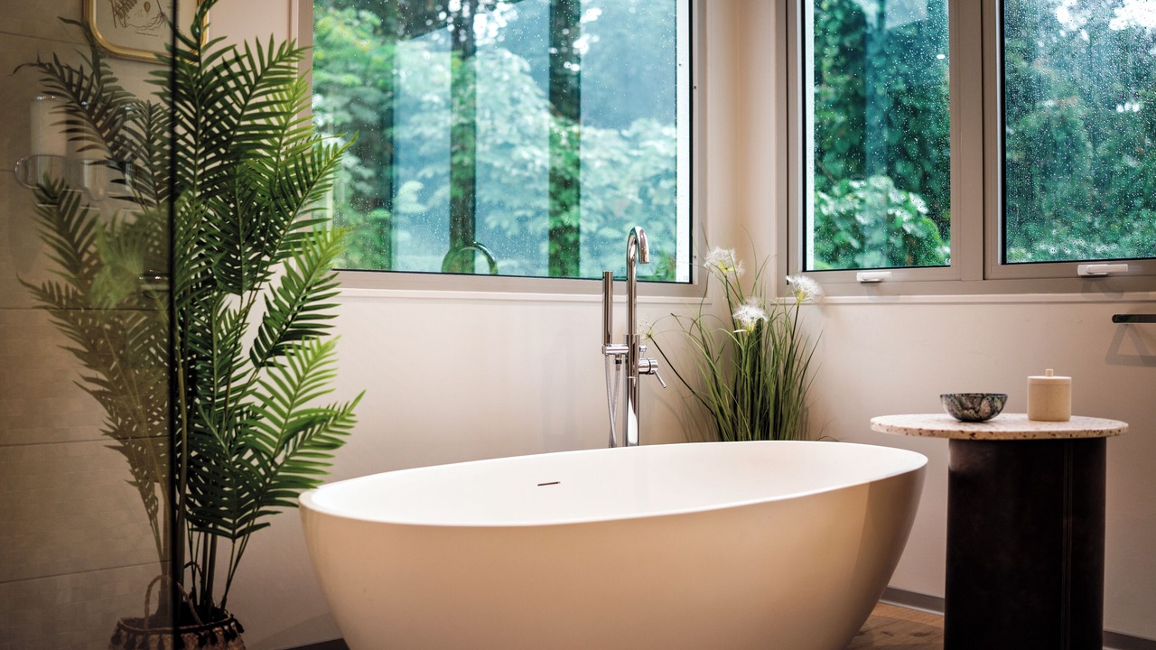 Photo of Bathroom in Teahupoo