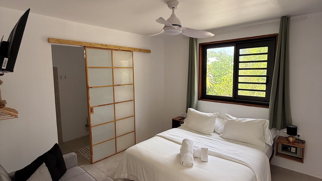 Photo of Bedroom in Teavaro