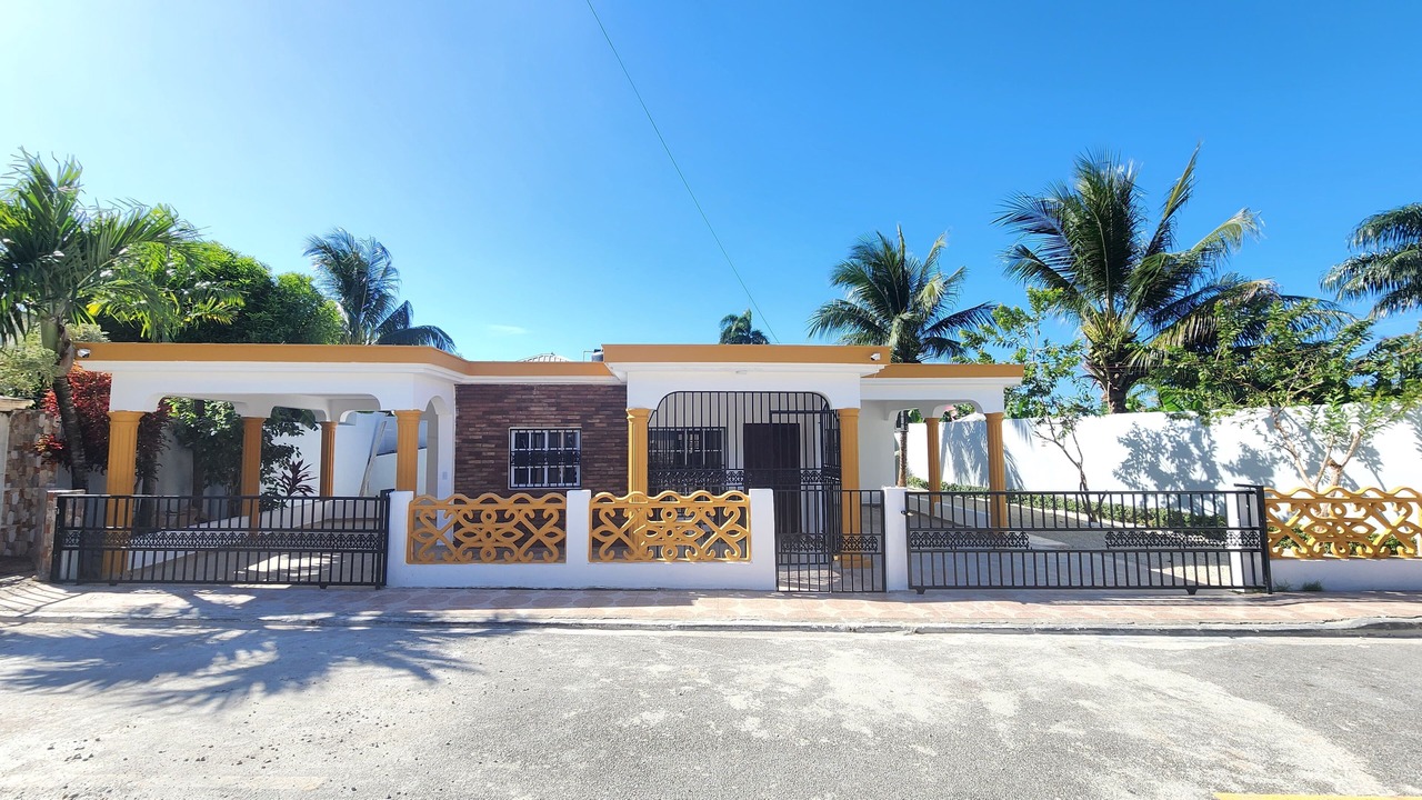 Photo of Outdoor in Cabrera