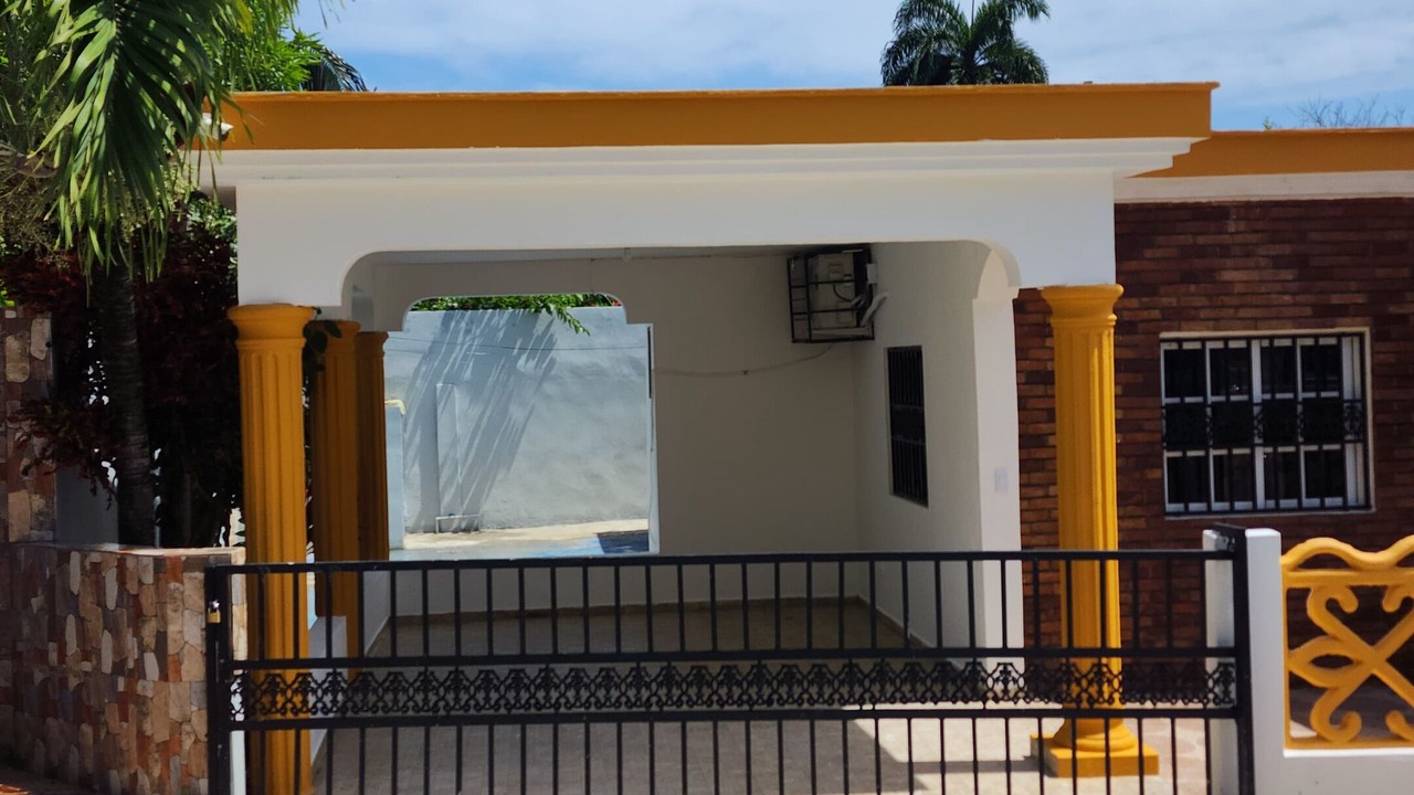 Photo of Outdoor in Cabrera