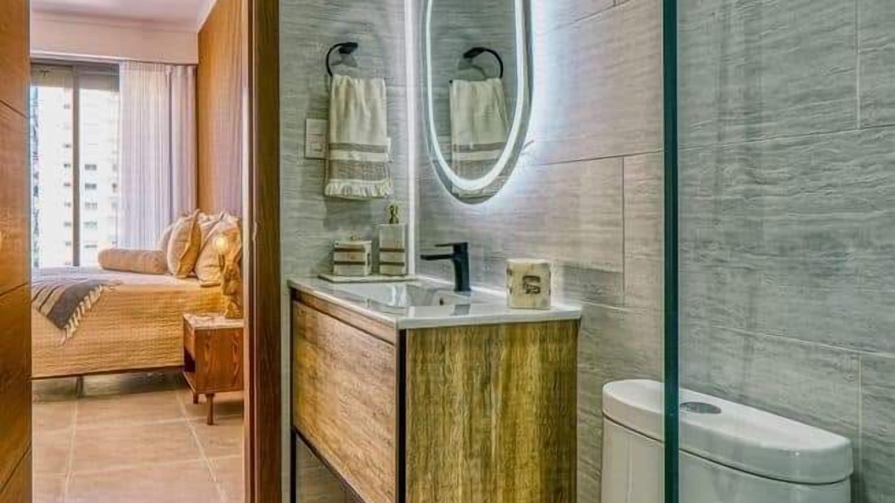 Photo of Bathroom in Yolanda Morales