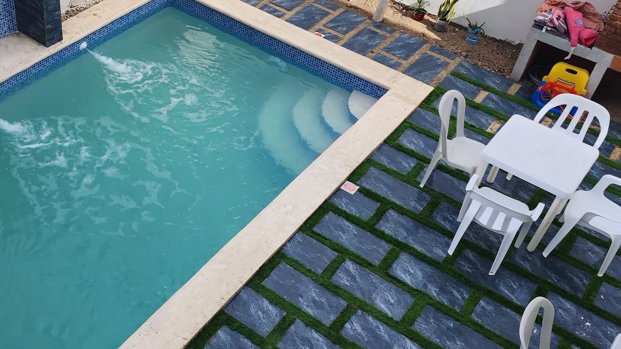Photo of Outdoor in Veron