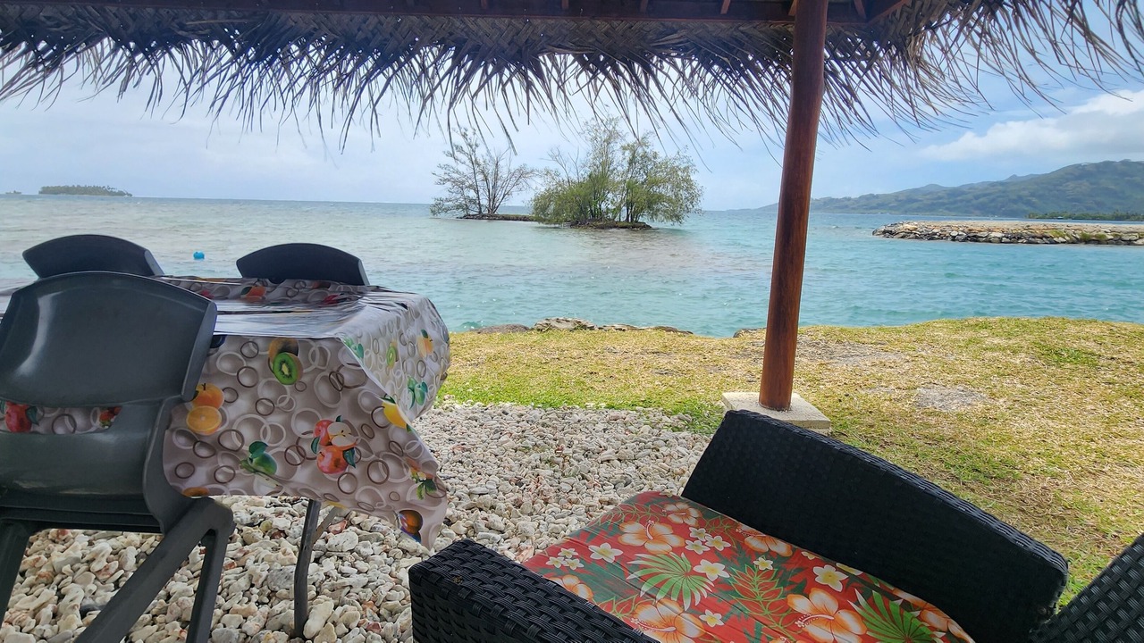 Photo of Outdoor in Teahupoo