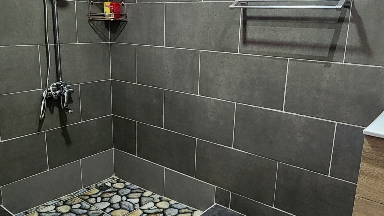 Photo of Bathroom in Teahupoo