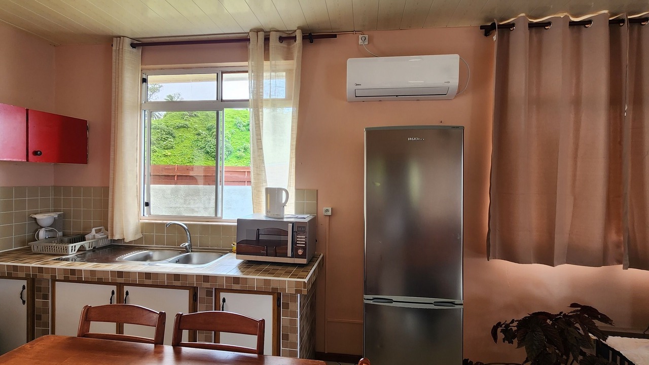 Photo of Kitchen in Teahupoo