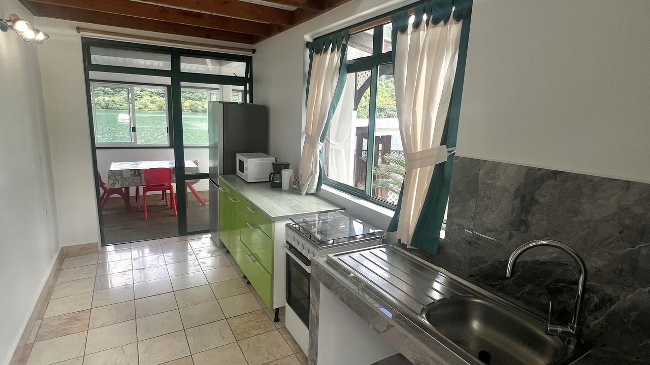Photo of Kitchen in Teahupoo