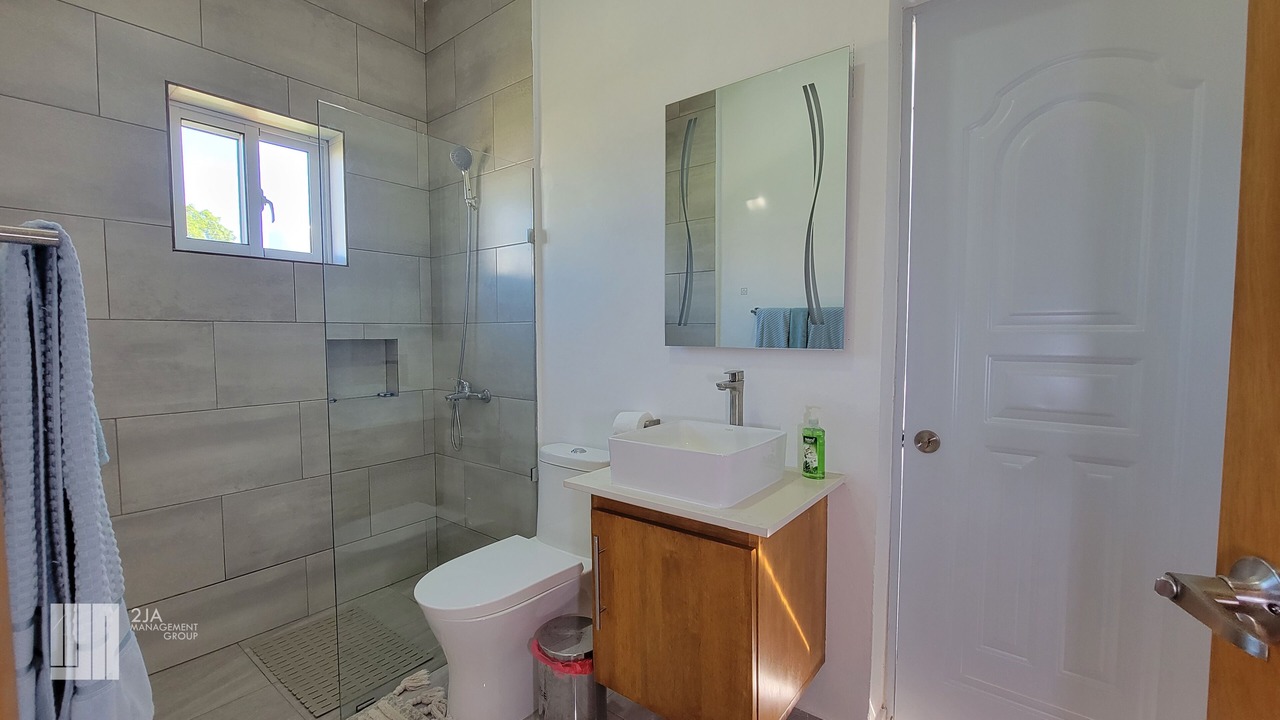 Photo of Bathroom in Montellano