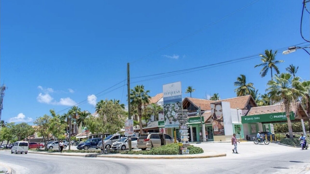 Photo of Outdoor in Veron