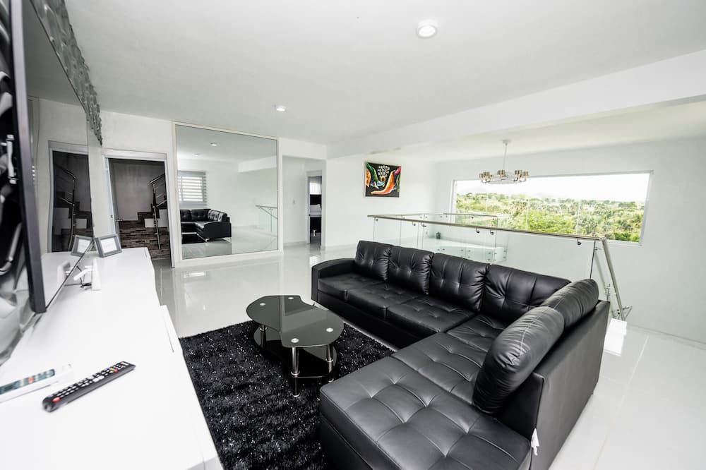 Photo of Livingroom in Higuey