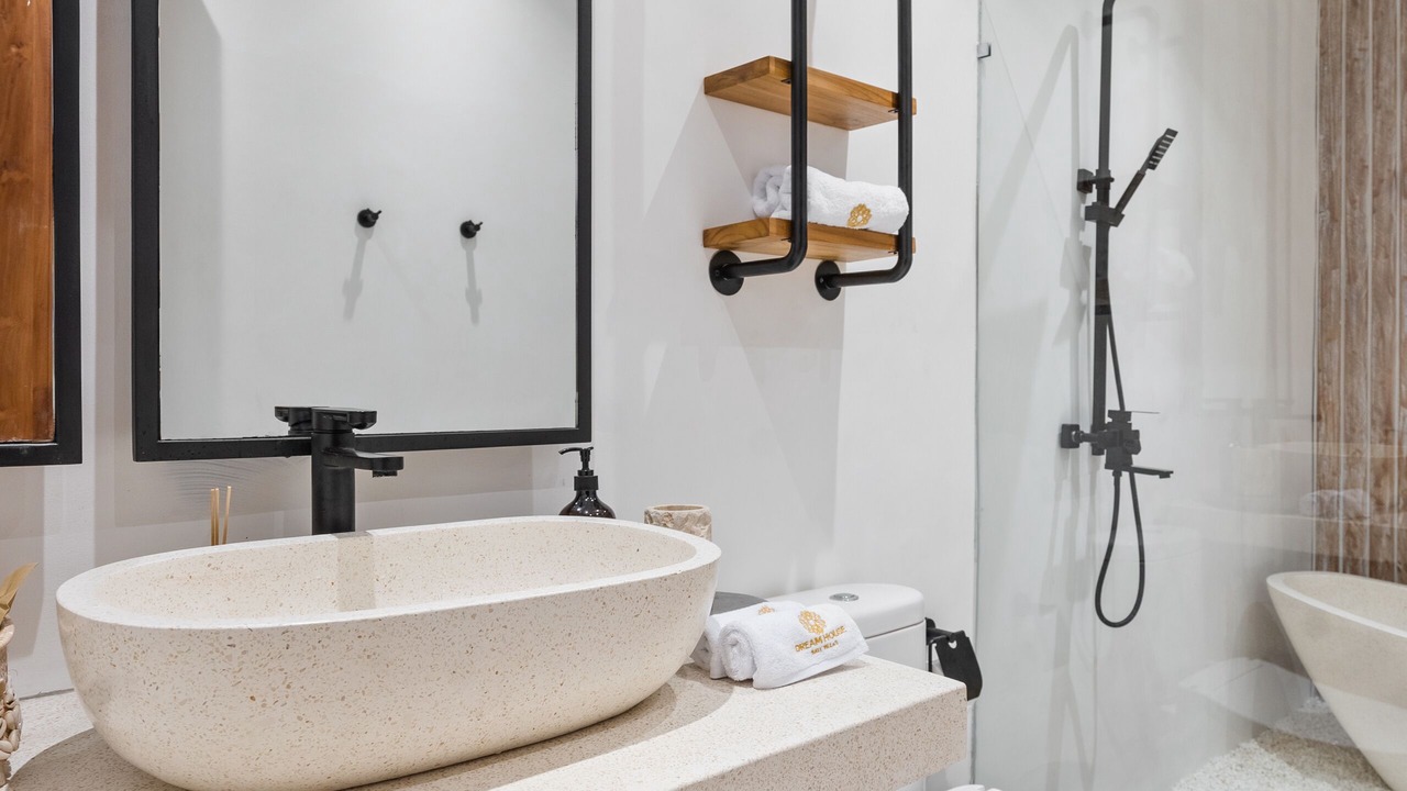 Photo of Bathroom in Penestanan