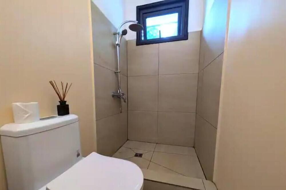 Photo of Bathroom in Vaira'o