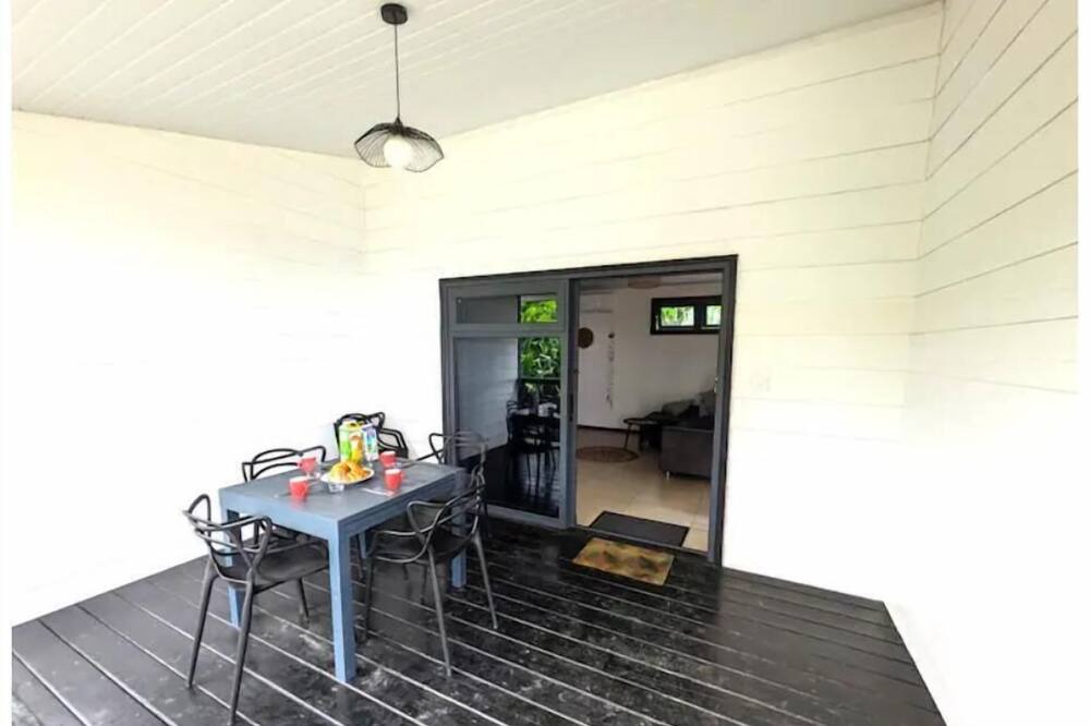 Photo of Patio Balcony in Vaira'o