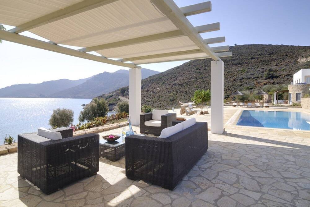 Photo of Outdoor in Grikos