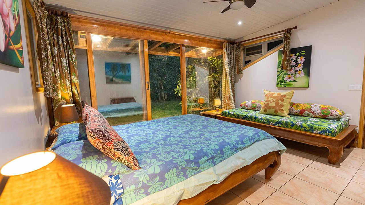 Photo of Others in Moorea-Maiao