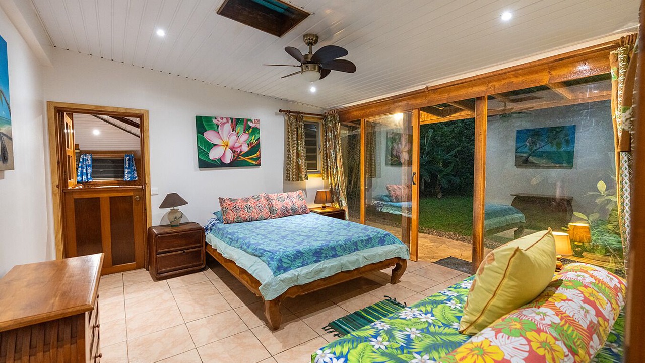 Photo of Others in Moorea-Maiao