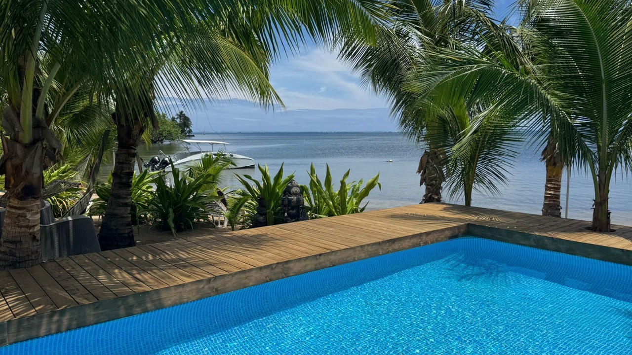 Photo of Patio Balcony in Ha'apiti