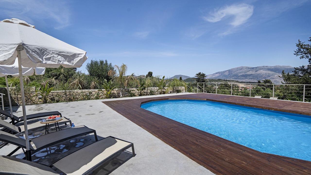 Photo of Outdoor in Parisata