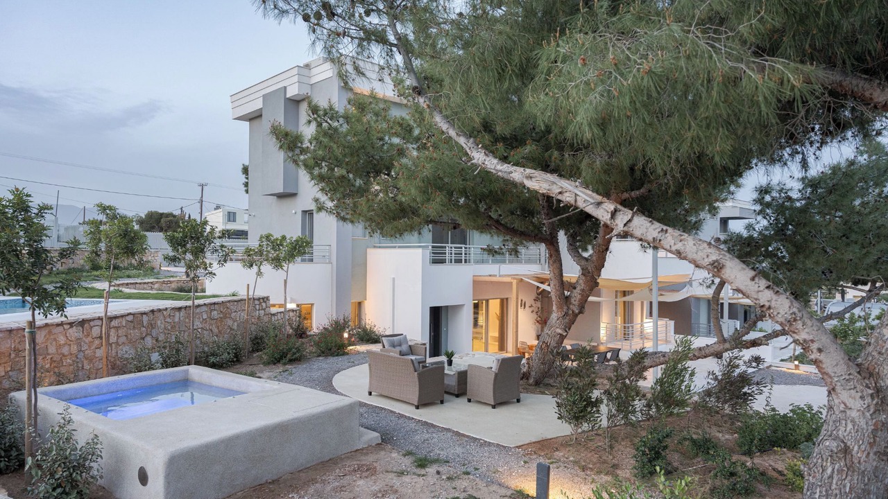 Photo of Patio Balcony in Isthmia