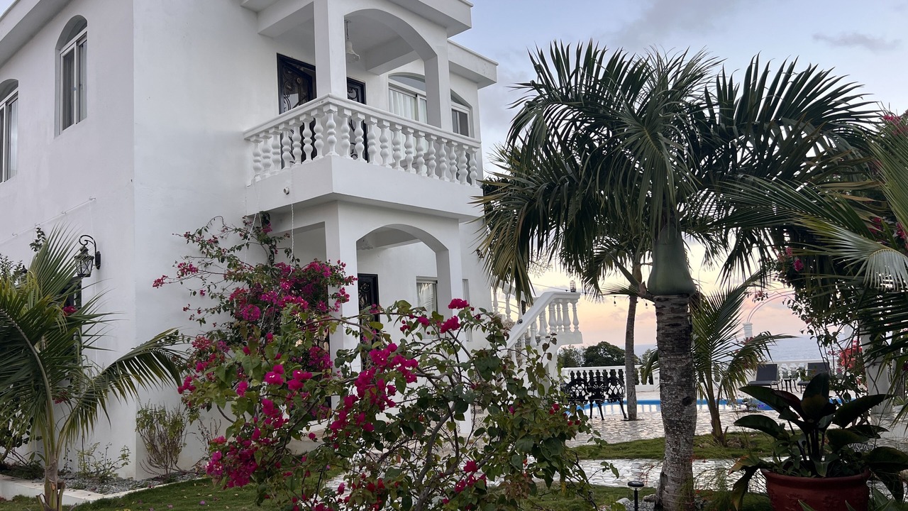 Photo of Outdoor in Cabrera