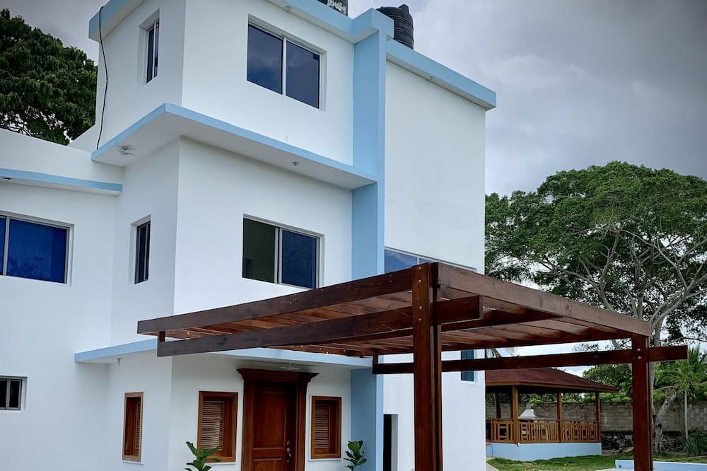Photo of Outdoor in Villa Hermosa