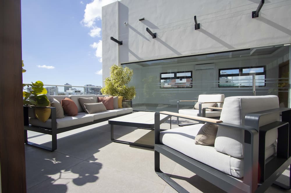 Photo of Patio Balcony in Yolanda Morales