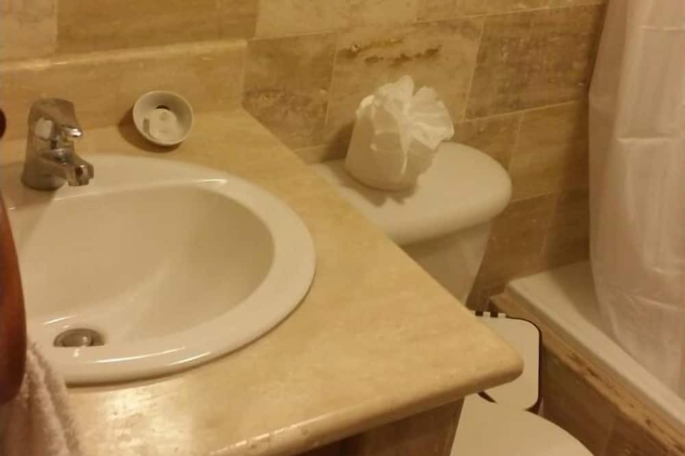 Photo of Bathroom in La Isabelita