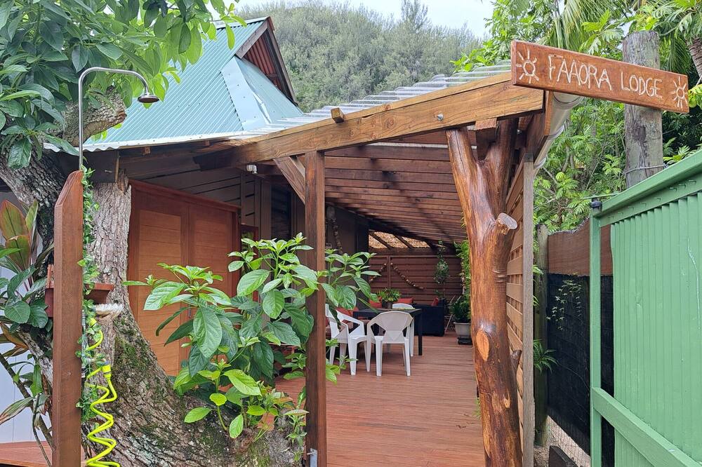 Photo of Others in Hauru