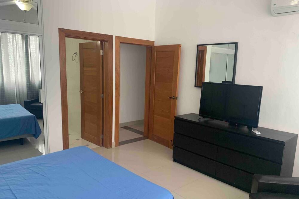Photo of Bedroom in Evaristo Morales