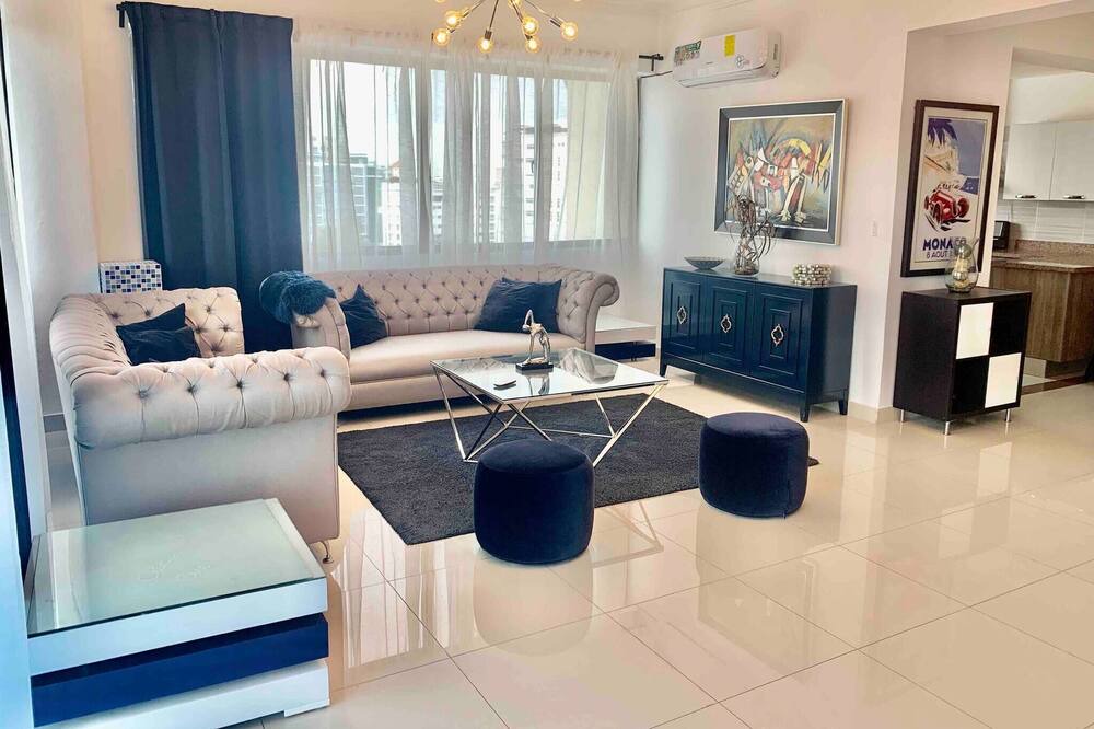 Photo of Livingroom in Evaristo Morales