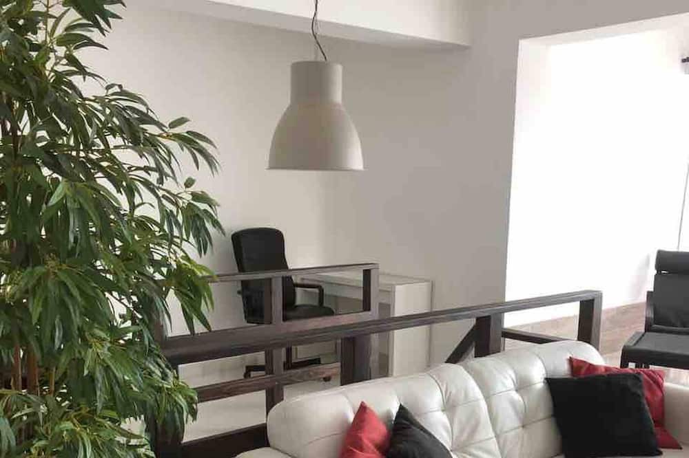 Photo of Livingroom in Evaristo Morales
