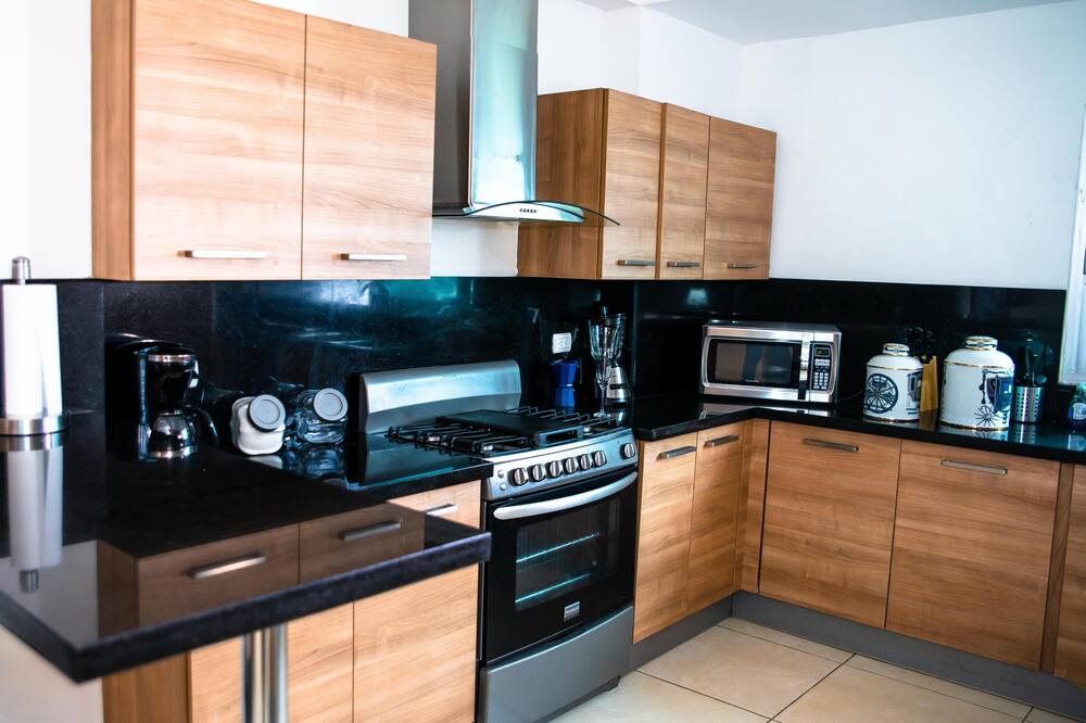 Photo of Kitchen in Evaristo Morales