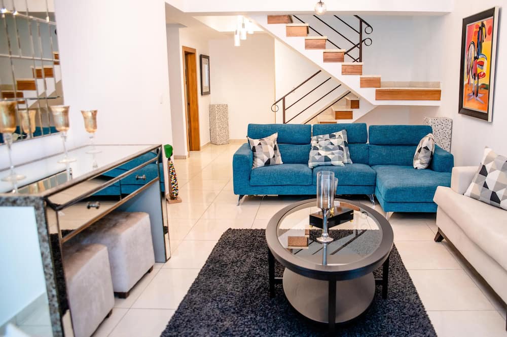 Photo of Livingroom in Evaristo Morales