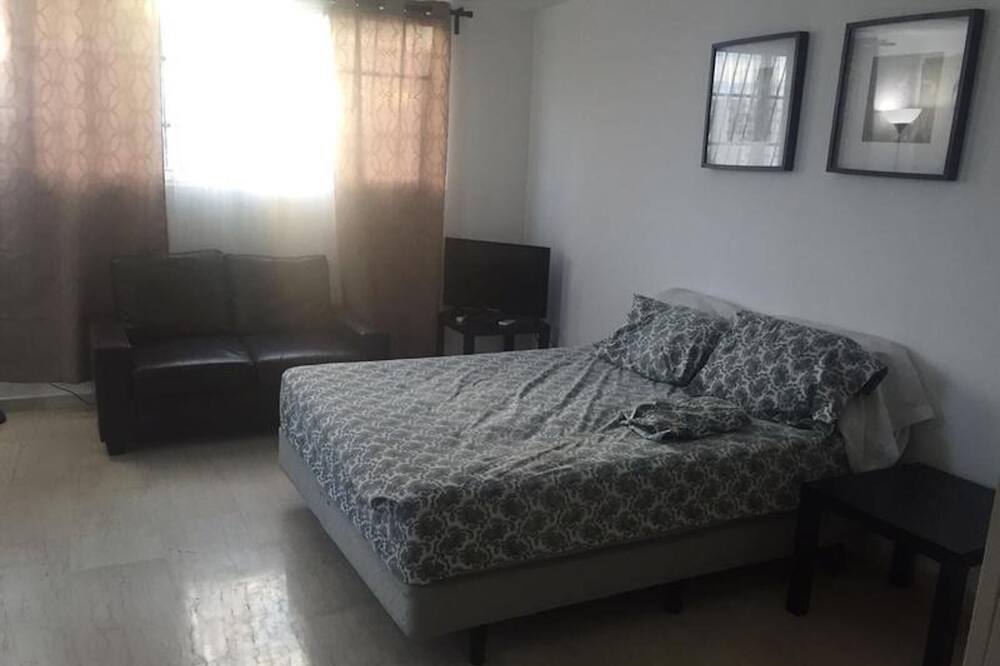 Photo of Bedroom in Evaristo Morales