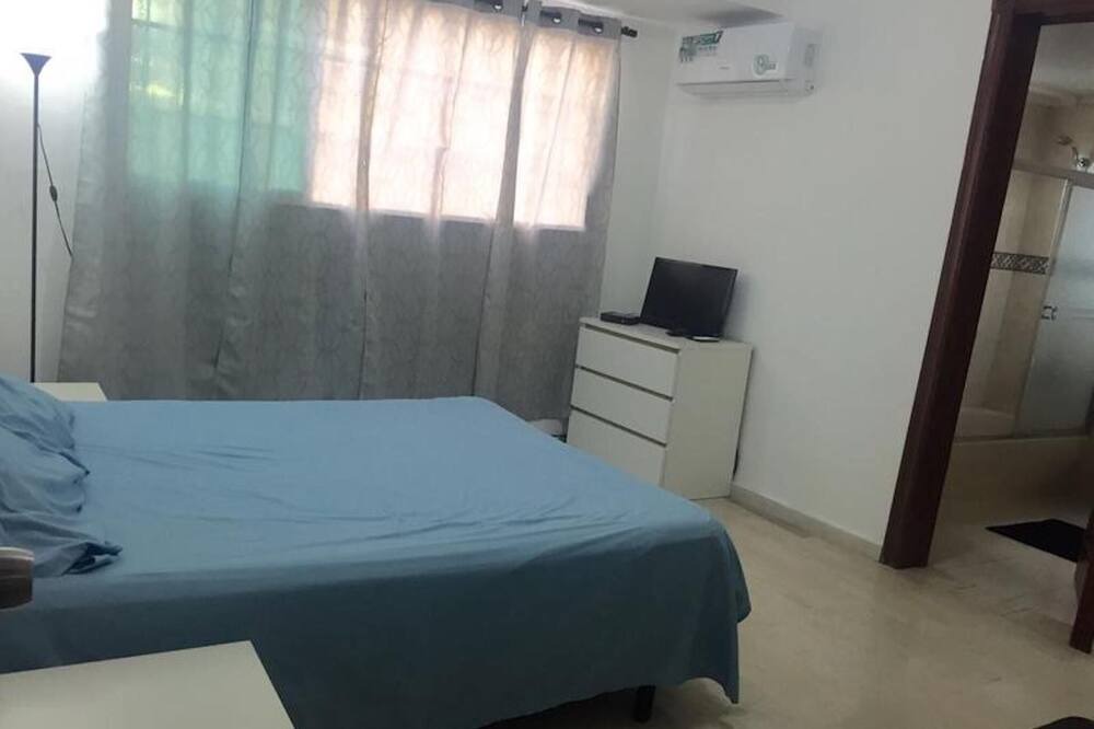 Photo of Bedroom in Evaristo Morales