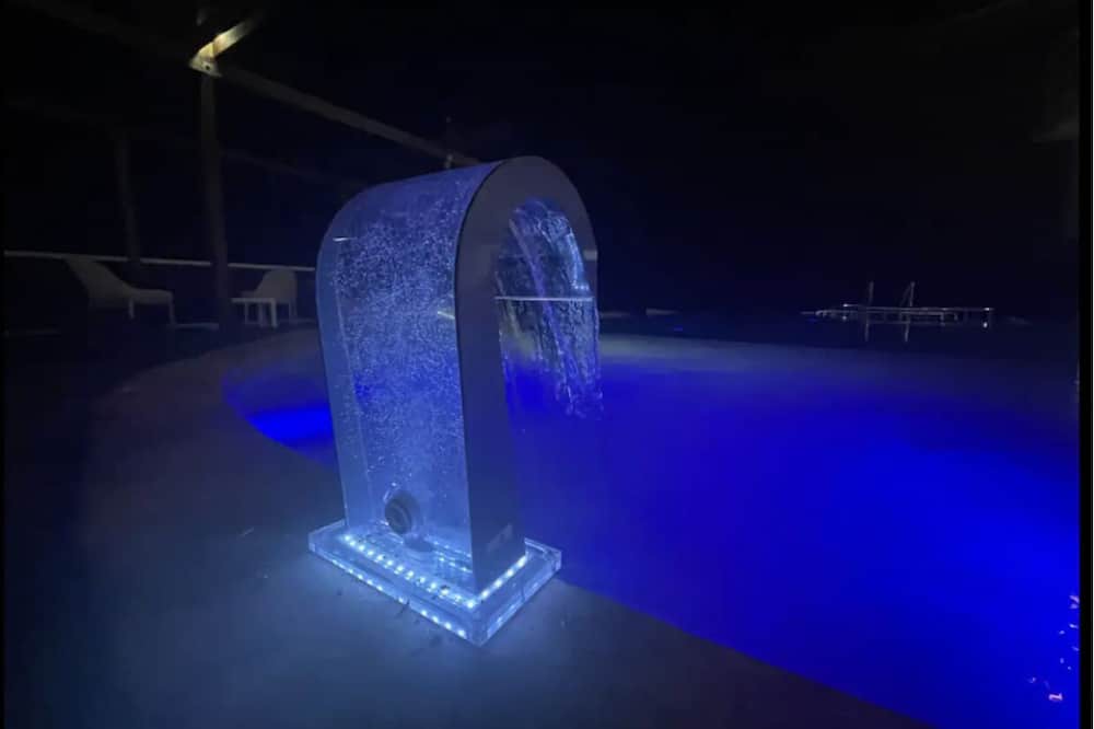 Photo of Outdoor in Pedro Brand