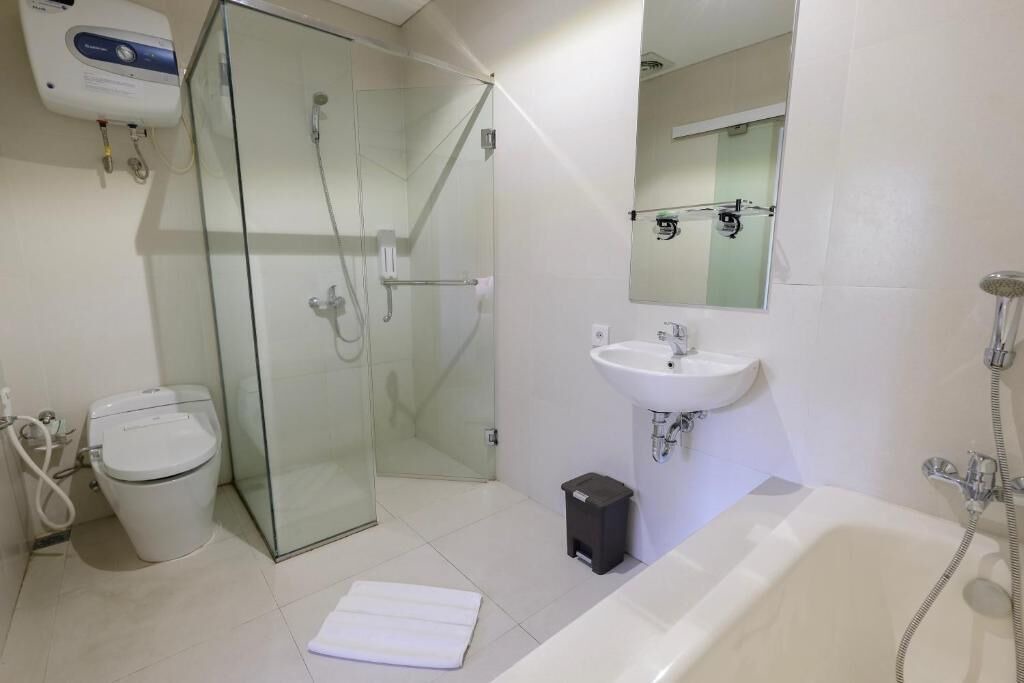Photo of Bathroom in Petulu
