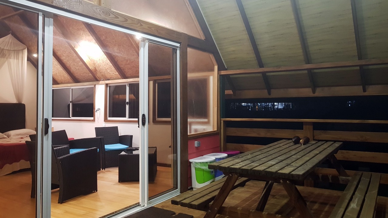 Photo of Patio Balcony in Teahupoo