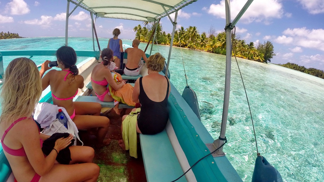 Photo of Others in Teahupoo
