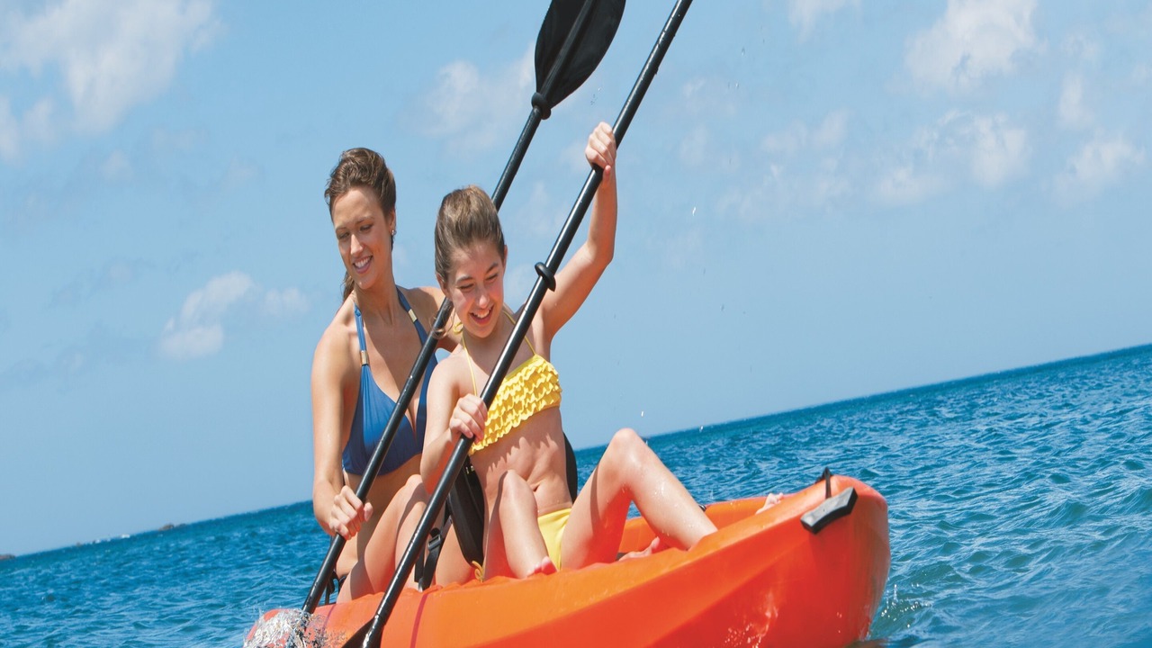 Photo of Others in Dominicus
