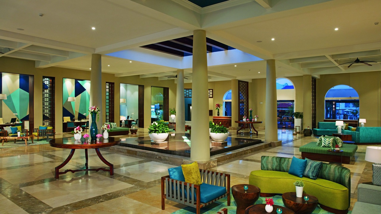Photo of Others in Dominicus