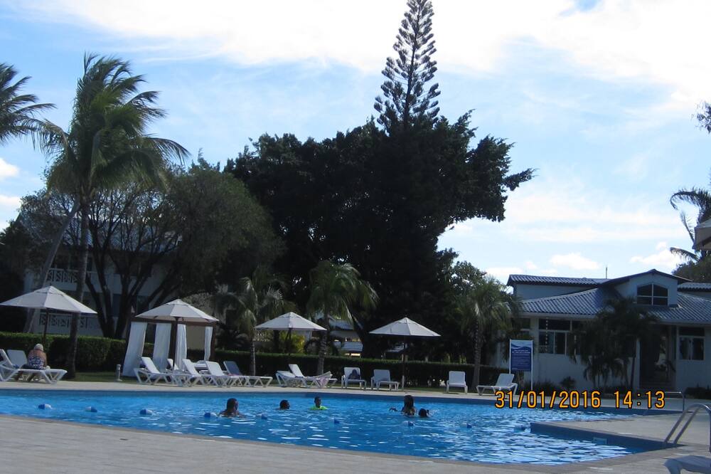 Photo of Outdoor in Los Maestros