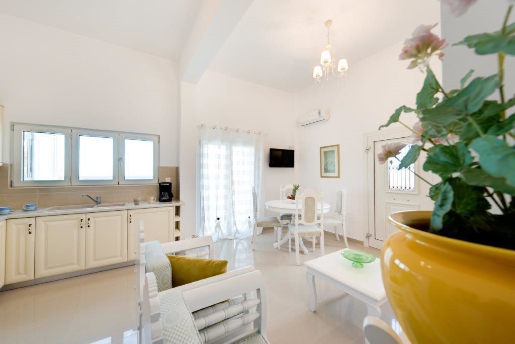 Photo of Livingroom in Karterados