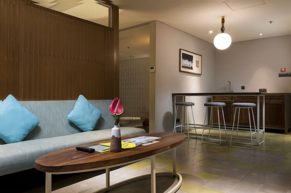 Photo of Livingroom in Drupadi