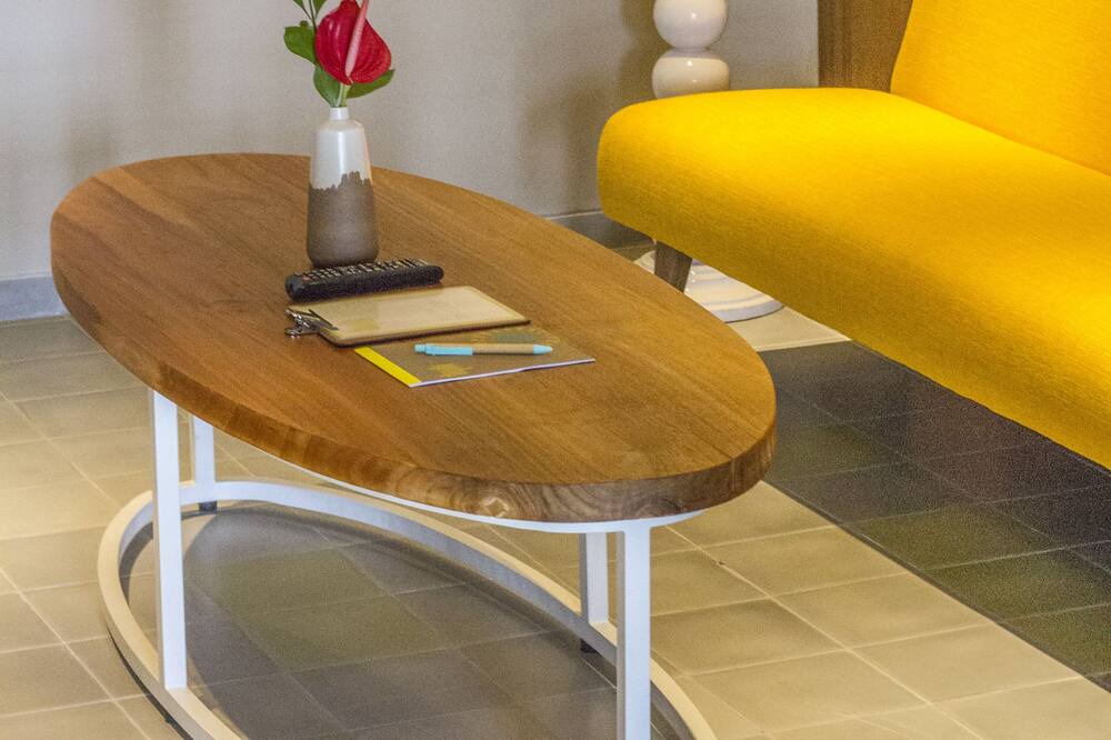 Photo of Livingroom in Drupadi