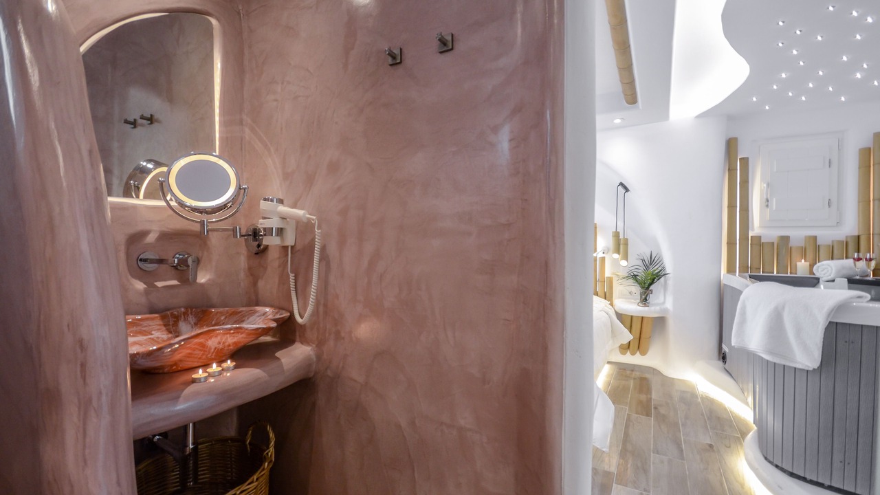 Photo of Bathroom in Plaka