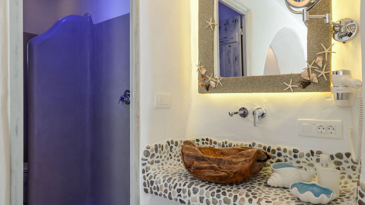 Photo of Bathroom in Plaka