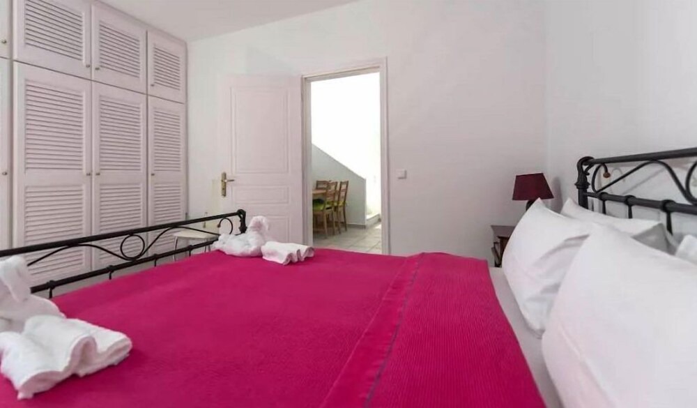Photo of Bedroom in Imerovigli