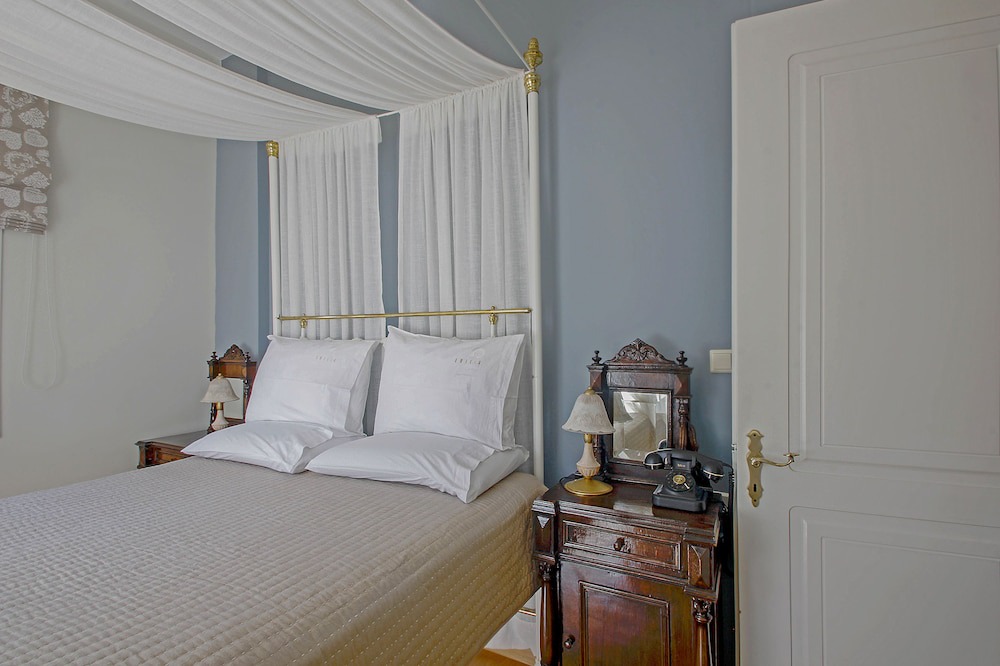 Photo of Bedroom in Megas Gialos